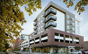 Courtyard By Marriott Corvallis